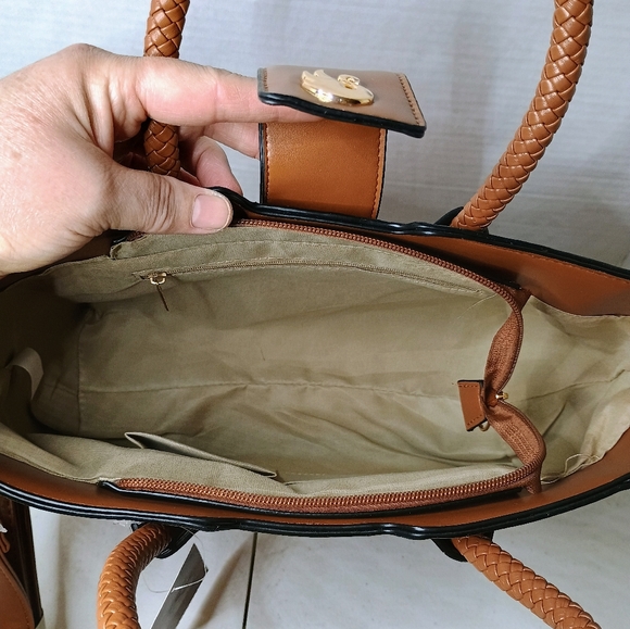 Gloria Vanderbilt Tote Bag - Picture 4 of 5